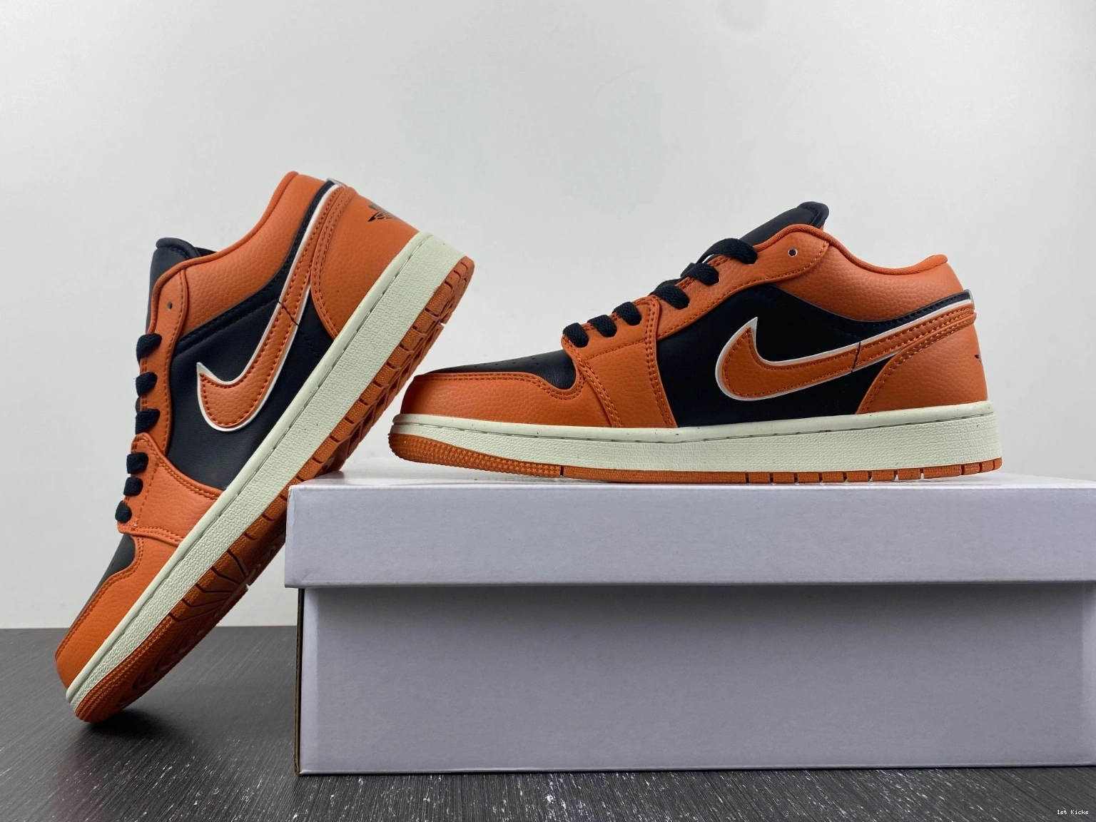 Jordan DV1299-800 WMNS 1 Spice Sport Low Air 1228